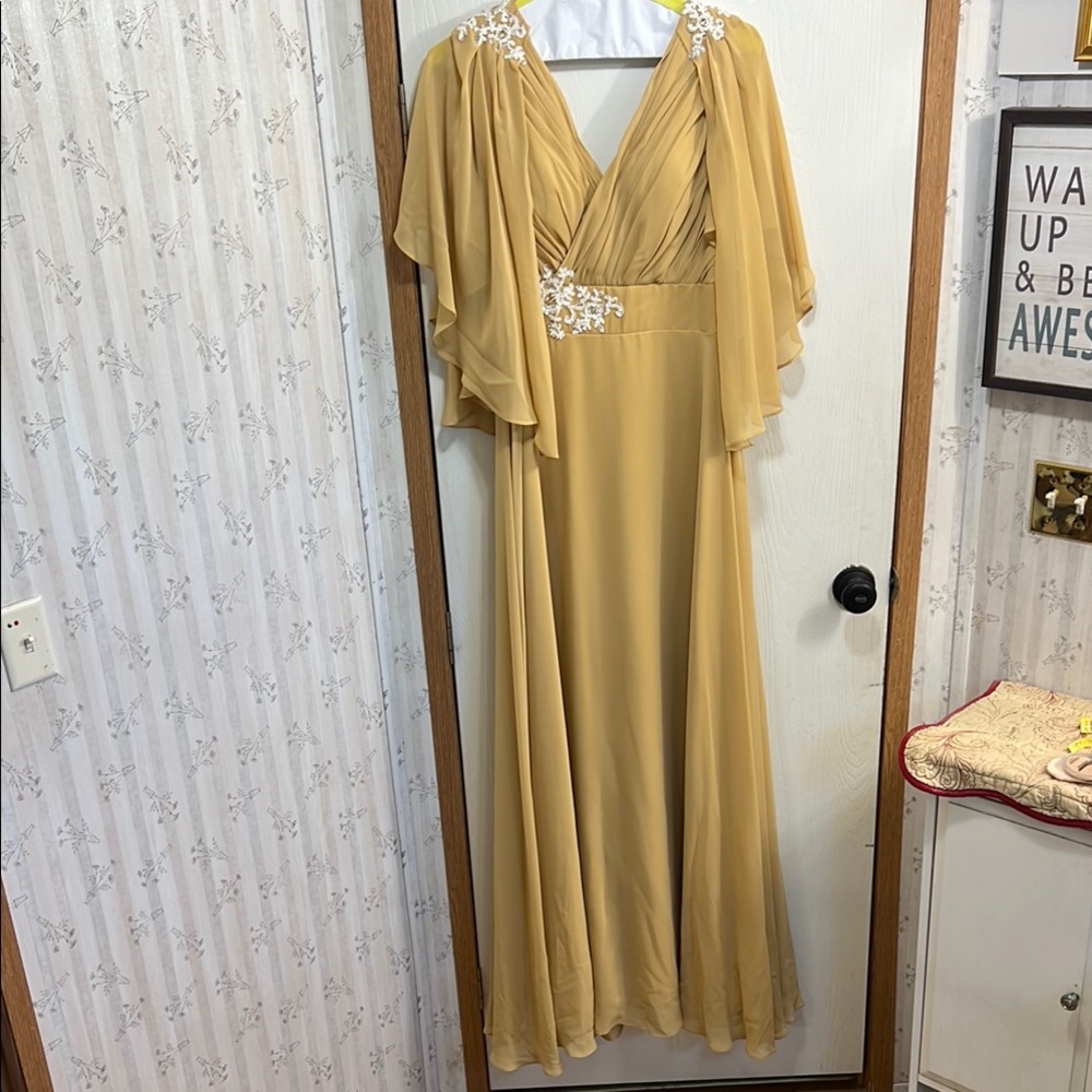 Mother of the Bride Dress Yellow Flutter Sleeve V-Neck, Prom Gown